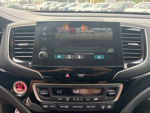 Used 2020 Honda Pilot Touring image 27