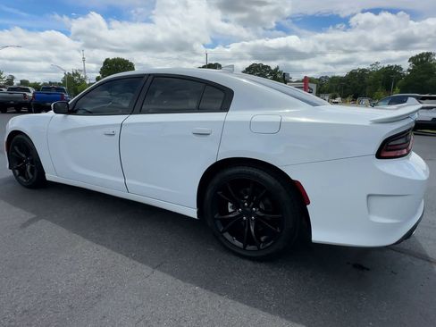 Used 2022 Dodge Charger GT RWD image 6
