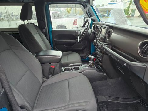 Used 2020 Jeep Wrangler Sport image 5