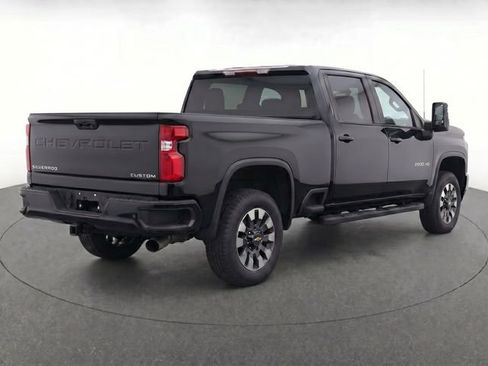 Used 2024 Chevrolet Silverado 2500 Custom w/ Custom Value Package AWD/4WD image 6