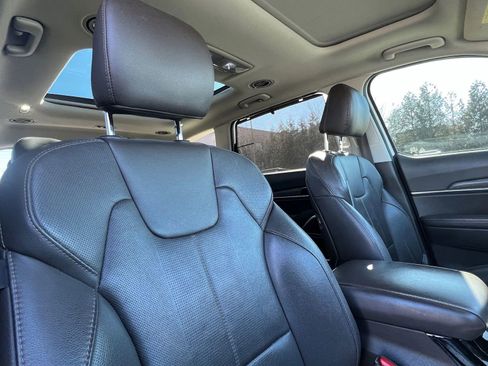 Used 2021 Kia Telluride SX w/ Nightfall Edition Package image 26