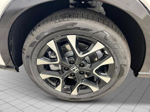 New 2026 Honda HR-V EX-L image 10