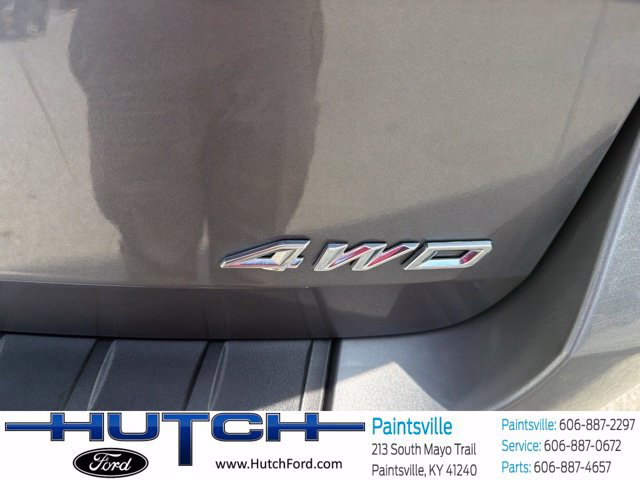 Used 2021 Ford Explorer Limited w/ Equipment Group 301A AWD/4WD image 18