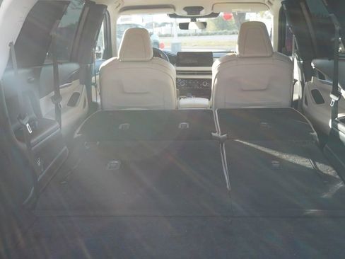 Used 2023 INFINITI QX60 Luxe image 12