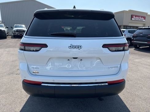 New 2025 Jeep Grand Cherokee L Laredo image 5