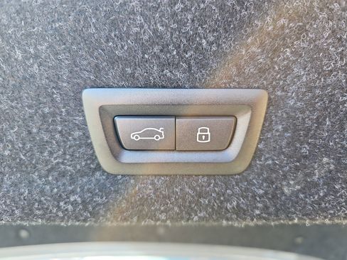 New 2026 BMW 330i Sedan w/ Premium Package image 14