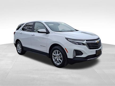 Used 2022 Chevrolet Equinox LT AWD/4WD image 1