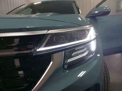 New 2026 Kia Seltos SX image 33