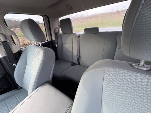 Used 2014 RAM 1500 Express image 34