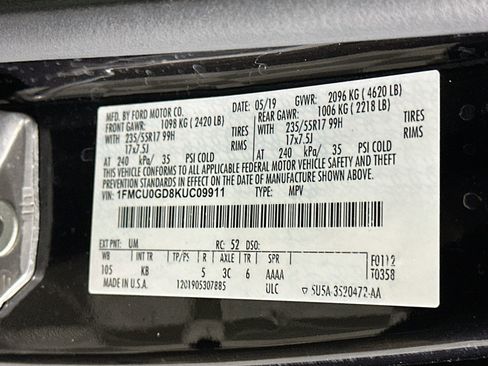 Used 2019 Ford Escape SE FWD image 12