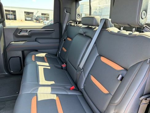 Used 2026 GMC Sierra 1500 AT4 w/ AT4 Premium Package AWD/4WD image 23