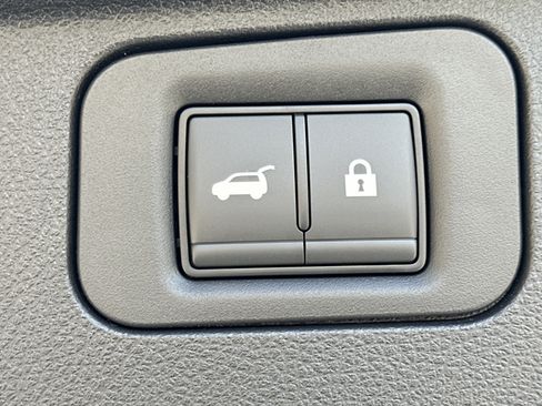 New 2026 Nissan Armada Platinum image 19