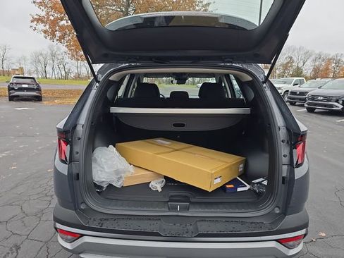 New 2026 Hyundai Tucson SE image 22