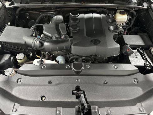 Used 2015 Toyota 4Runner Trail Premium image 37