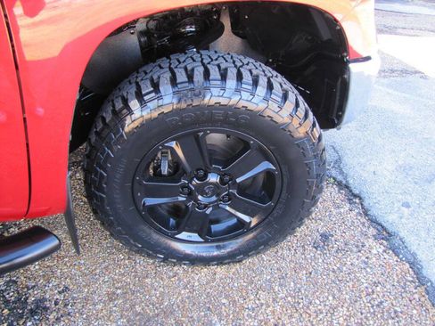 Used 2019 Toyota Tundra SR5 image 24