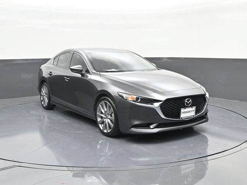 Used 2019 MAZDA MAZDA3 Sedan FWD image 21
