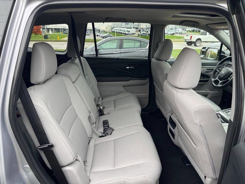 Used 2022 Honda Pilot Special Edition image 14