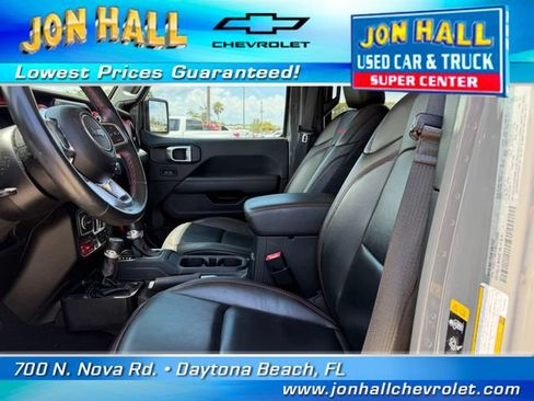 Used 2021 Jeep Gladiator Rubicon AWD/4WD image 16