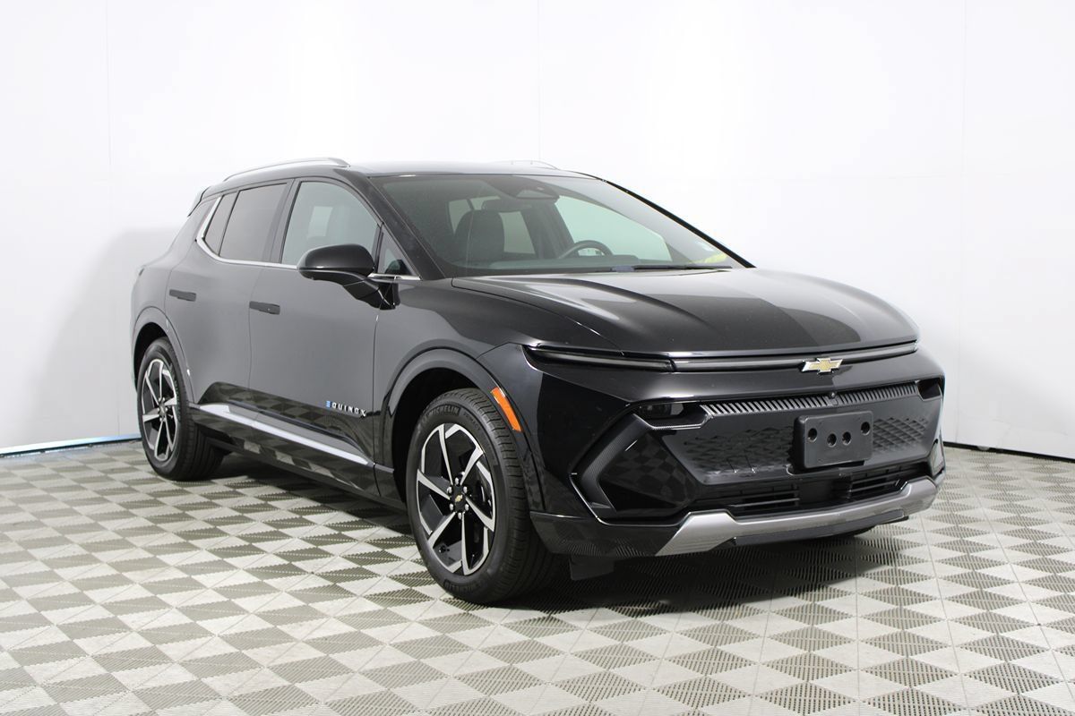 Used 2024 Chevrolet Equinox EV LT w/ LPO, All-Weather Mat Package FWD image 24