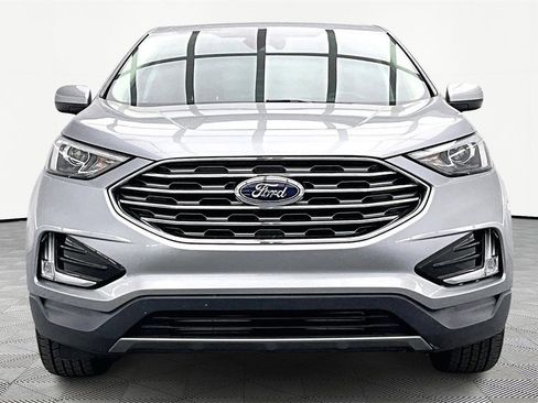 Used 2022 Ford Edge SEL w/ Convenience Package image 3