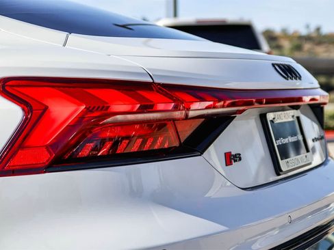 Used 2024 Audi RS e-tron GT w/ Carbon Performance Package image 7