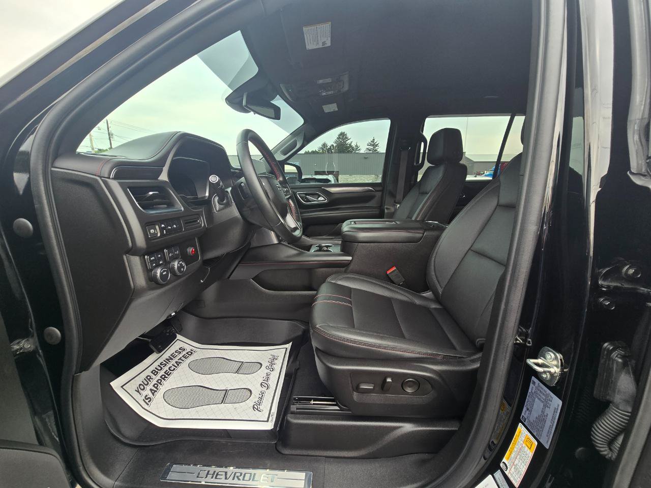 Used 2023 Chevrolet Tahoe RST AWD/4WD image 13