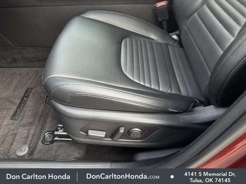 Used 2024 Kia Sportage SX FWD image 13