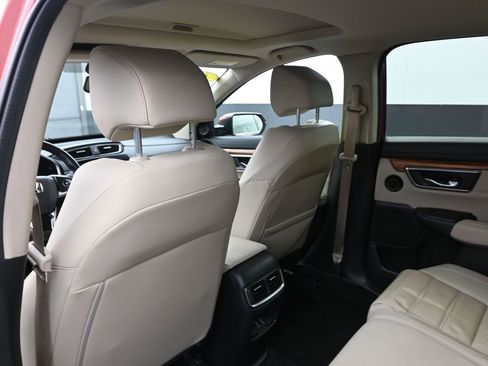 Used 2018 Honda CR-V Touring image 25