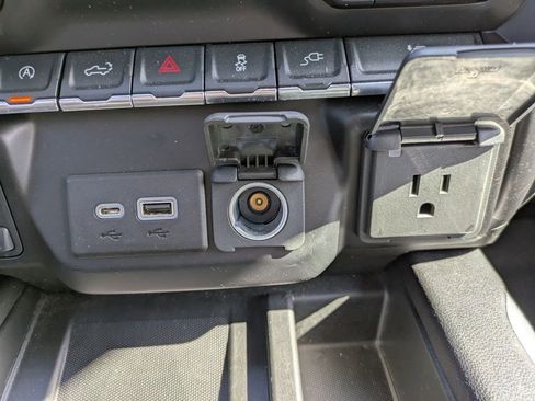 Used 2020 GMC Sierra 1500 SLT image 24