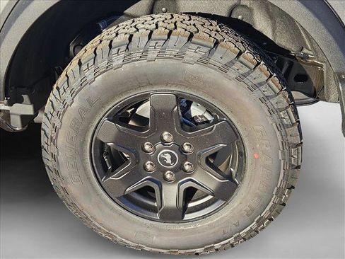 New 2025 Ford Bronco Big Bend image 10