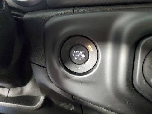 Used 2021 Jeep Gladiator Mojave AWD/4WD image 24