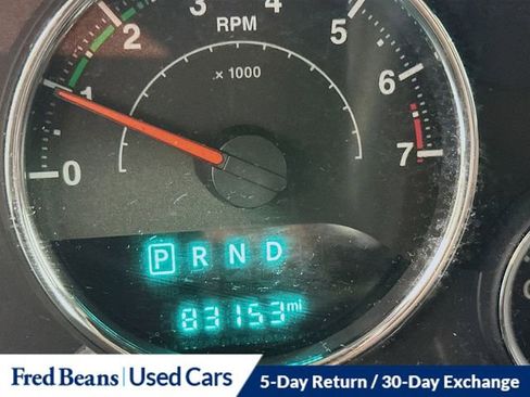 Used 2018 Jeep Wrangler Unlimited Sahara w/ Connectivity Group image 13