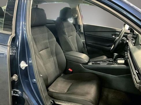 Used 2023 Honda Accord EX image 29