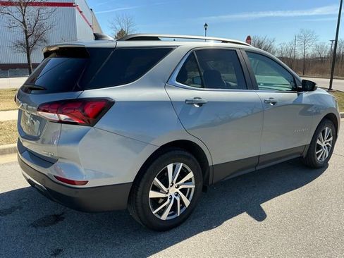 Used 2024 Chevrolet Equinox LT image 6