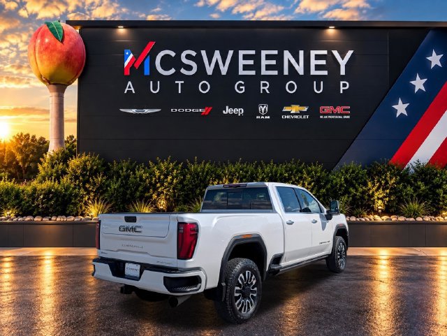 Used 2024 GMC Sierra 2500 Denali Ultimate w/ Max Trailering Package AWD/4WD image 5