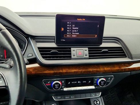 Used 2018 Audi Q5 2.0T Premium image 18