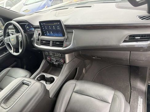 Used 2023 Chevrolet Tahoe LT w/ Luxury Package RWD image 13