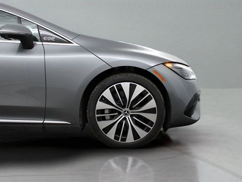 Used 2025 Mercedes-Benz EQE 350+ 4MATIC Sedan image 18