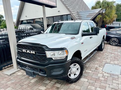 Used 2022 RAM 3500 Tradesman AWD/4WD image 2
