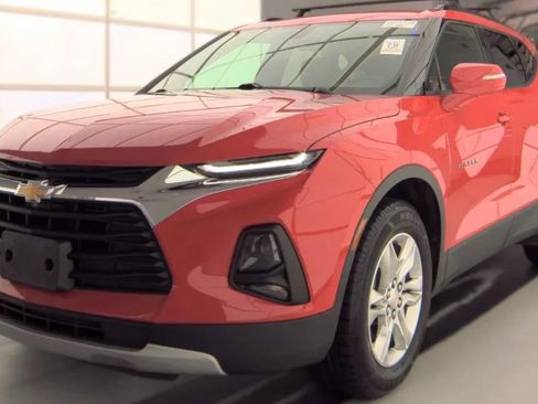 Used 2020 Chevrolet Blazer LT AWD/4WD image 1