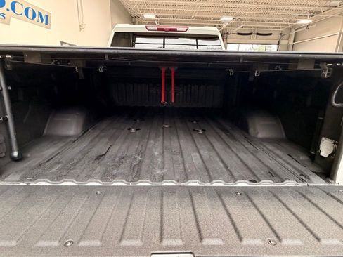 Used 2023 GMC Sierra 2500 AT4 w/ AT4 Premium Plus Package AWD/4WD image 9