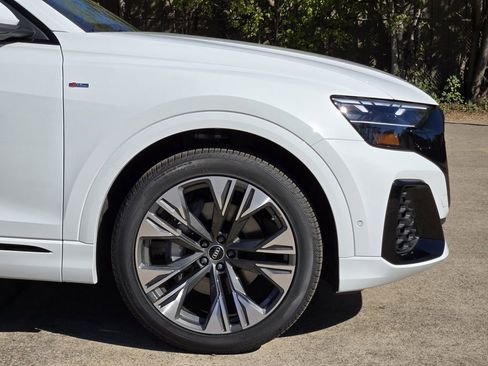 New 2026 Audi Q8 Premium Plus image 11