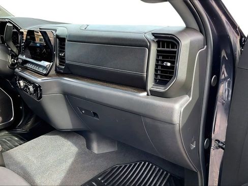 Used 2024 Chevrolet Silverado 1500 LT AWD/4WD image 14