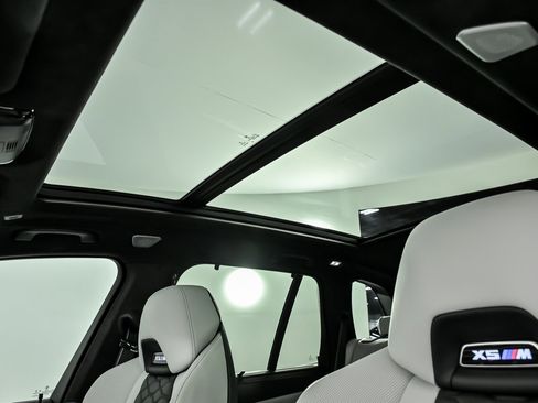 Used 2021 BMW X5 M w/ Competition Package image 24