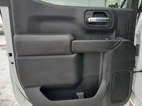 Used 2019 Chevrolet Silverado 1500 LT w/ Remote Start Package image 10