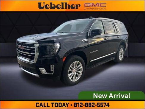Used 2021 GMC Yukon SLT w/ SLT Luxury Plus Package image 1