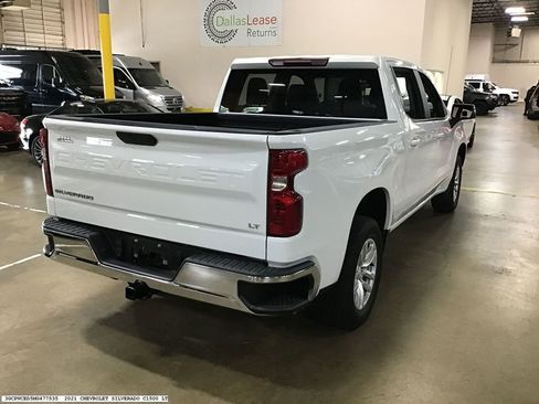 Used 2021 Chevrolet Silverado 1500 LT w/ Bed Protection Package image 5