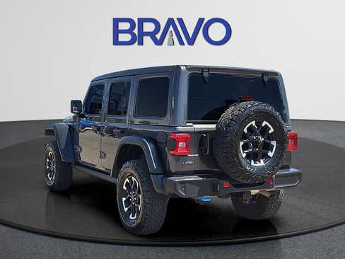 Used 2025 Jeep Wrangler Unlimited Rubicon 4xe w/ Safety Group AWD/4WD image 3