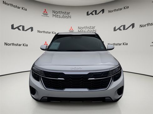 Used 2024 Kia Seltos LX image 6