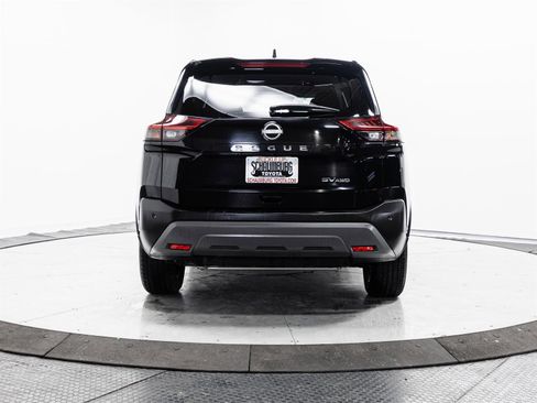 Used 2023 Nissan Rogue SV image 8